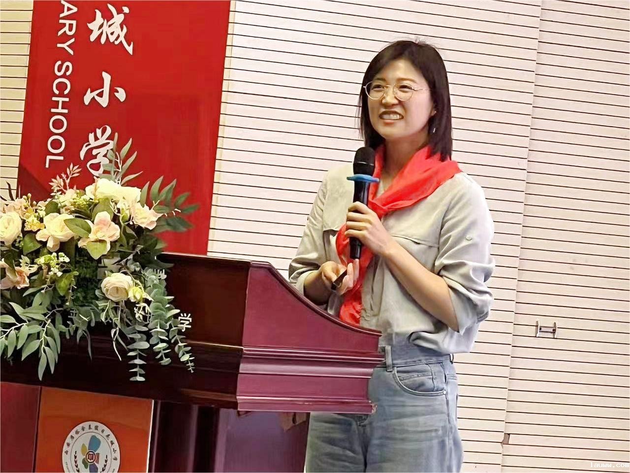 2-姜倩倩.jpg 2-姜倩倩.jpg